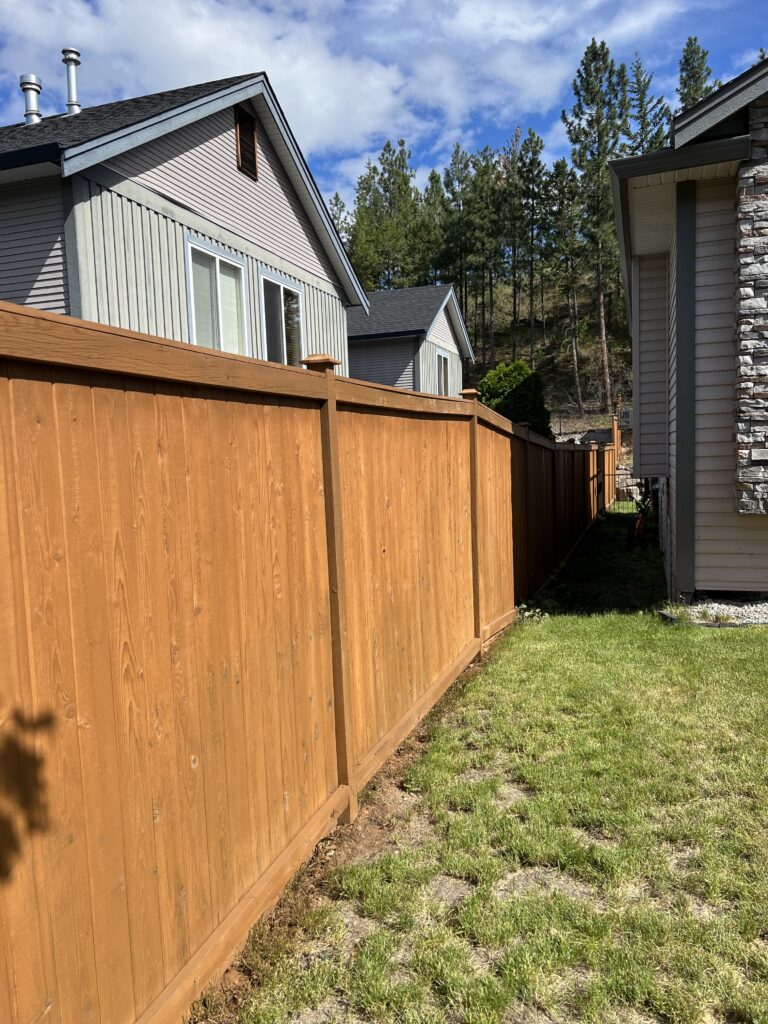 large_brown_fence_1